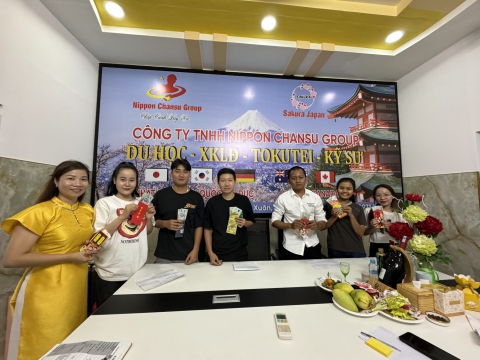 LÌ XÌ TẾT GIÁP THÌN 2024